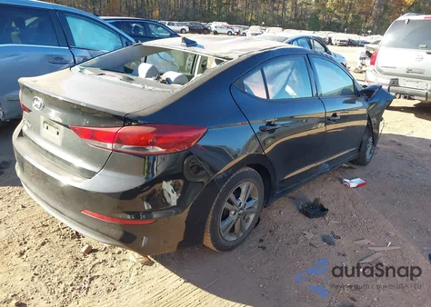 2017 Hyundai Elantra Se z USA, uszkodzony, nr VIN 5NPD84LF9HH099305